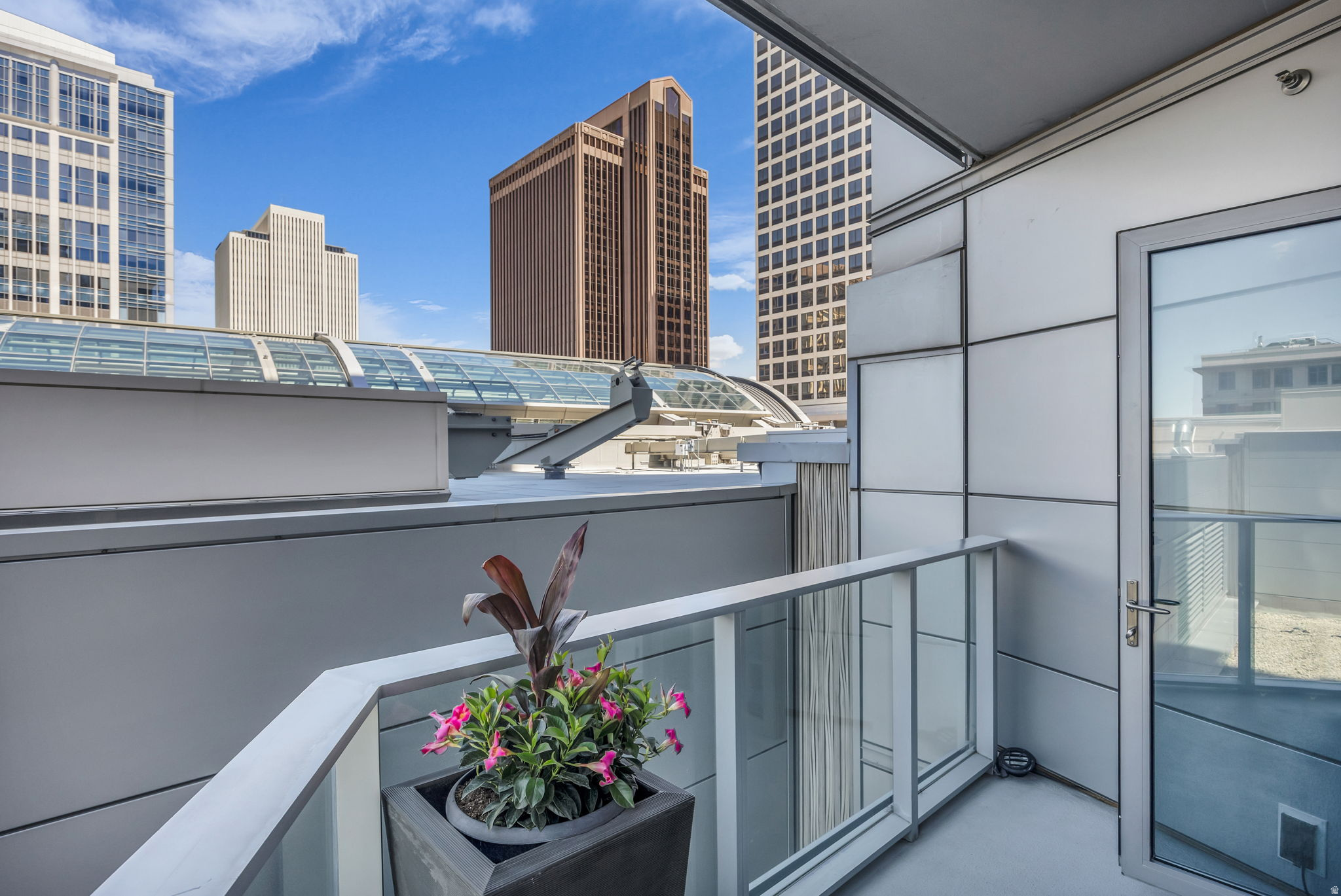 CITY CREEK - REGENT - Residential
