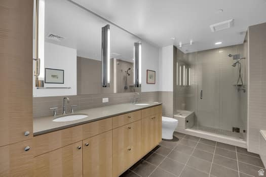 CITY CREEK - REGENT - Residential