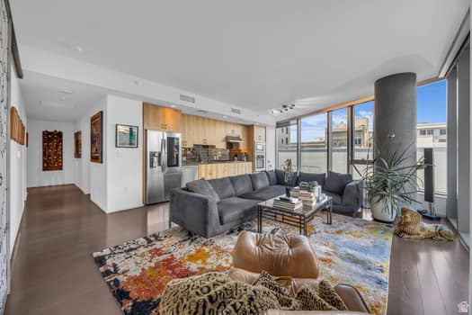 CITY CREEK - REGENT - Residential