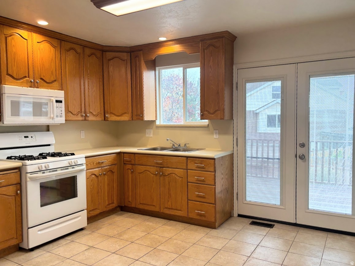 CRYSTAL RIDGE - Residential