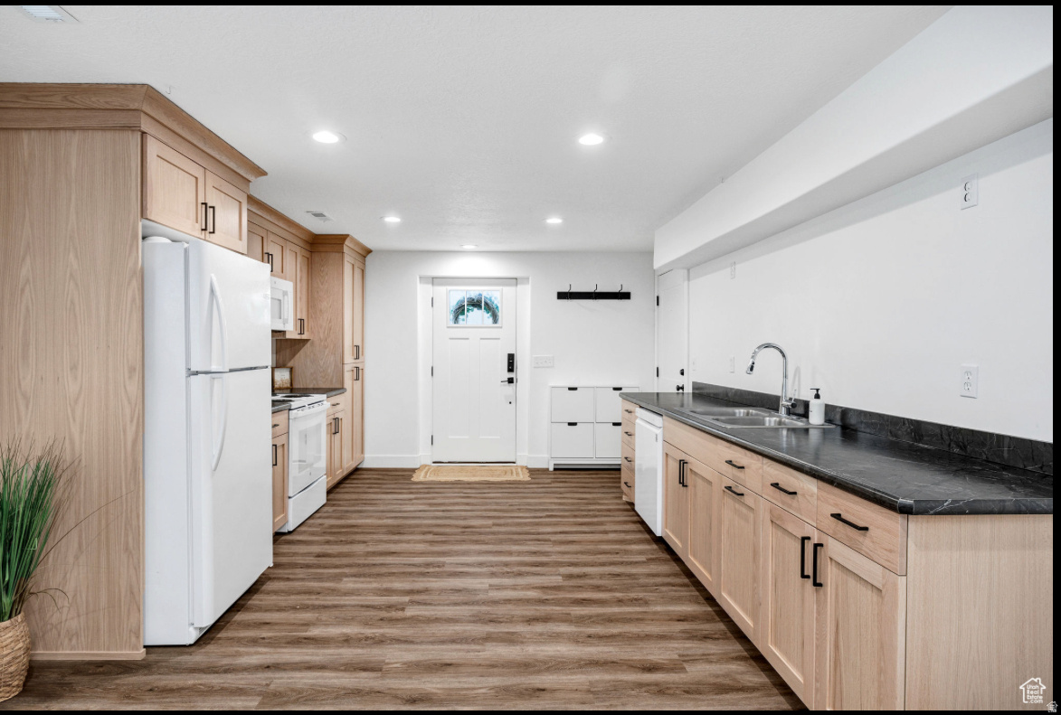 MOUNTAIN VIEW ESTATE - Residential