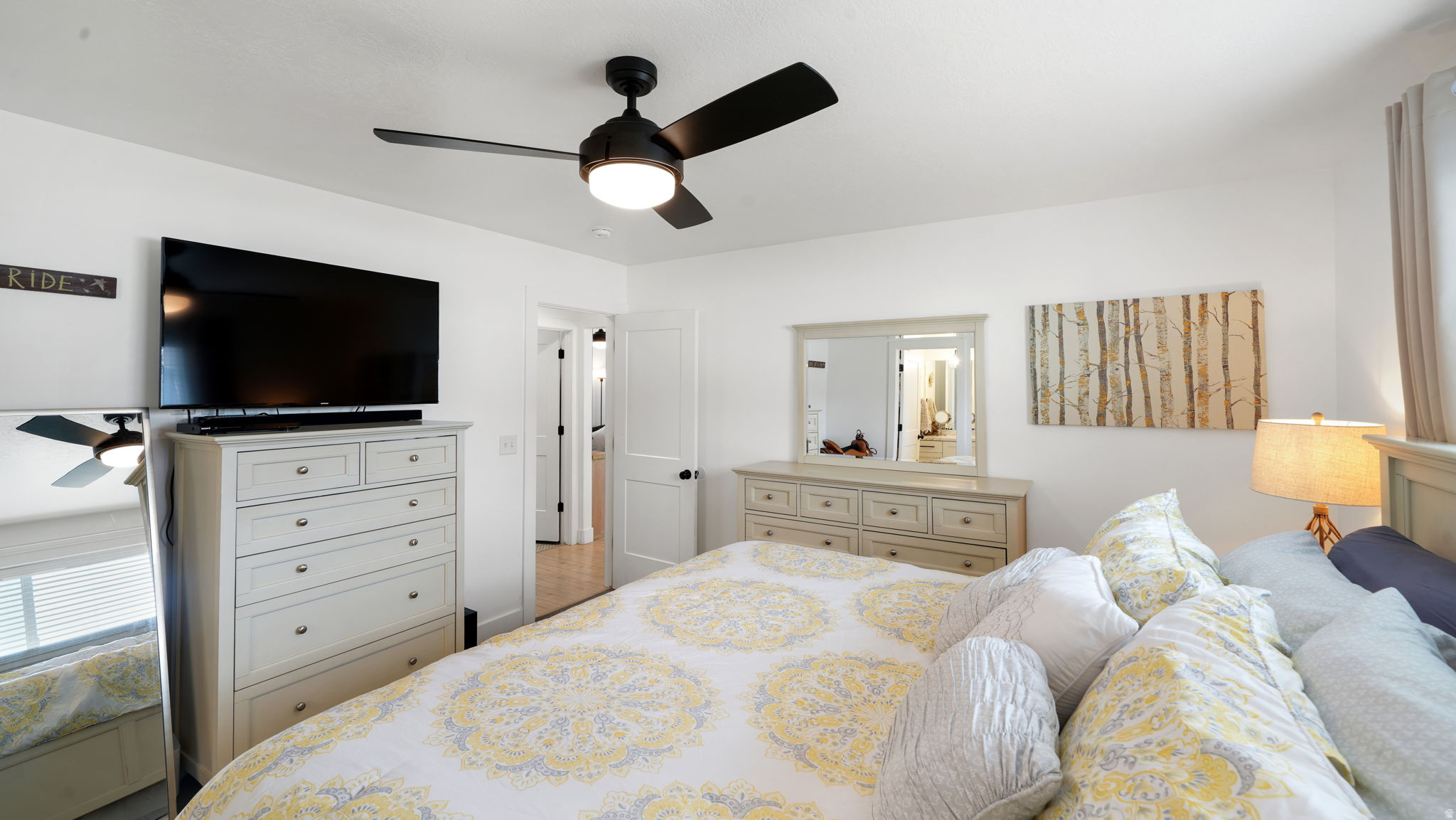 MOUNTAIN VIEW ESTATE - Residential