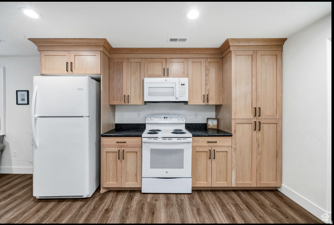 MOUNTAIN VIEW ESTATE - Residential