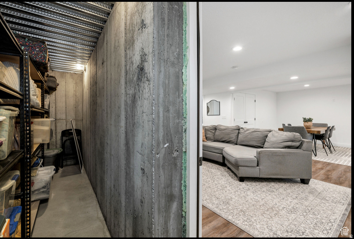 MOUNTAIN VIEW ESTATE - Residential