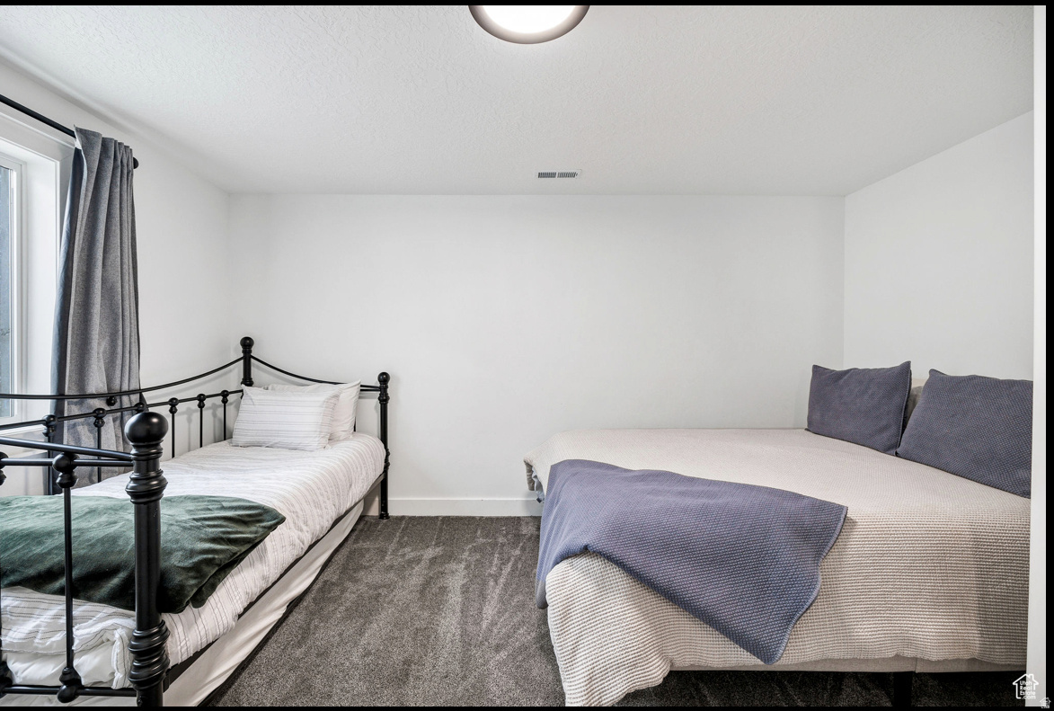 MOUNTAIN VIEW ESTATE - Residential