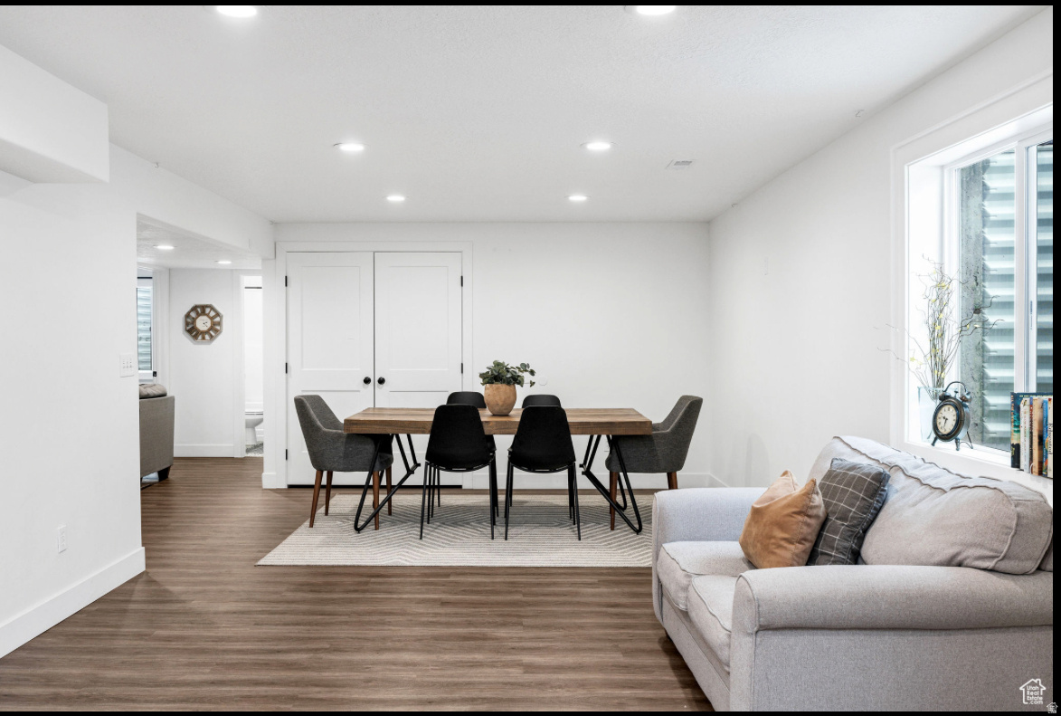 MOUNTAIN VIEW ESTATE - Residential