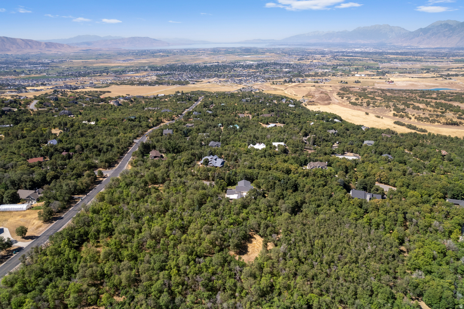 WOODLAND HILLS - Residential