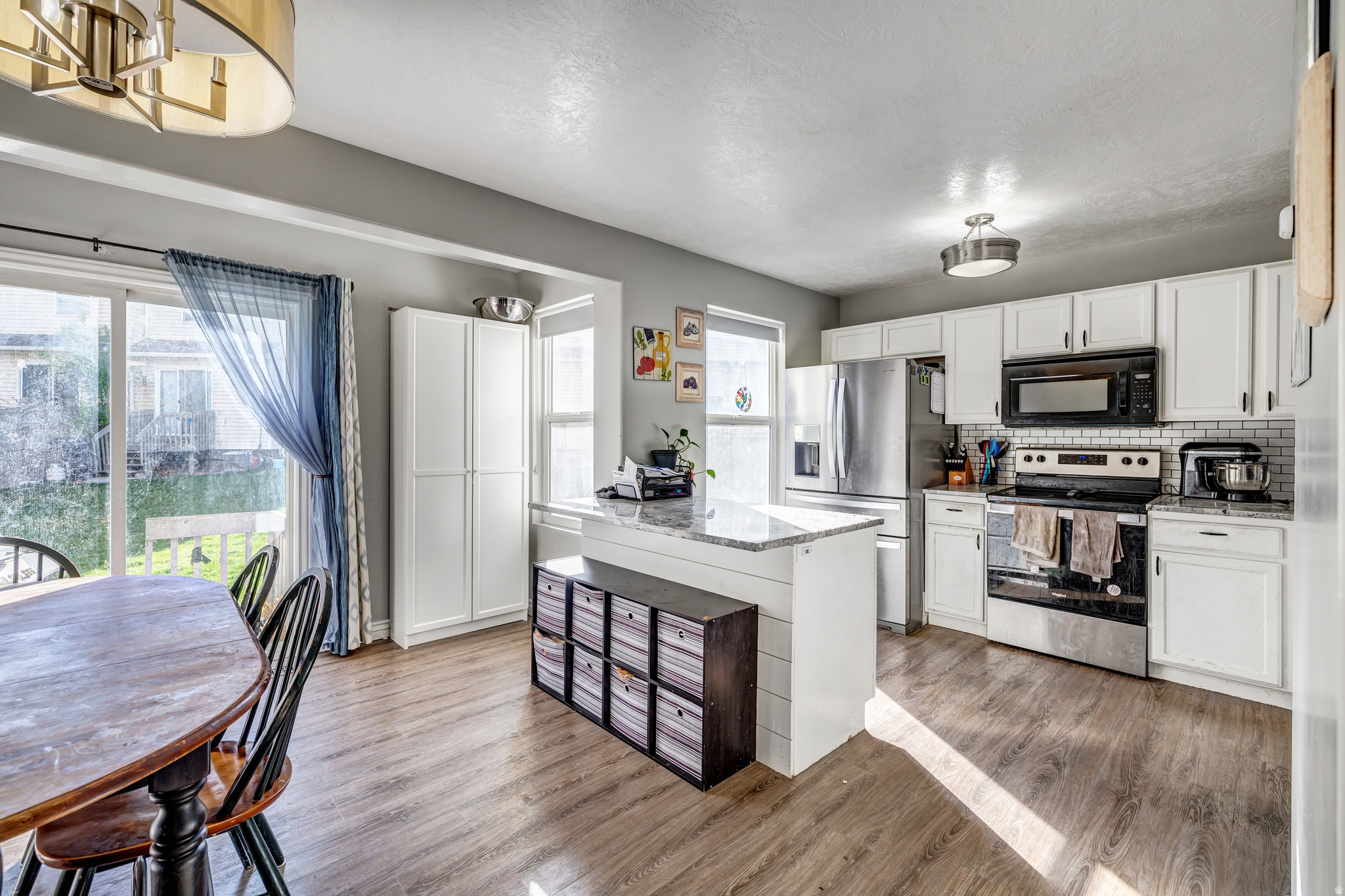 COLD SPRINGS - Residential