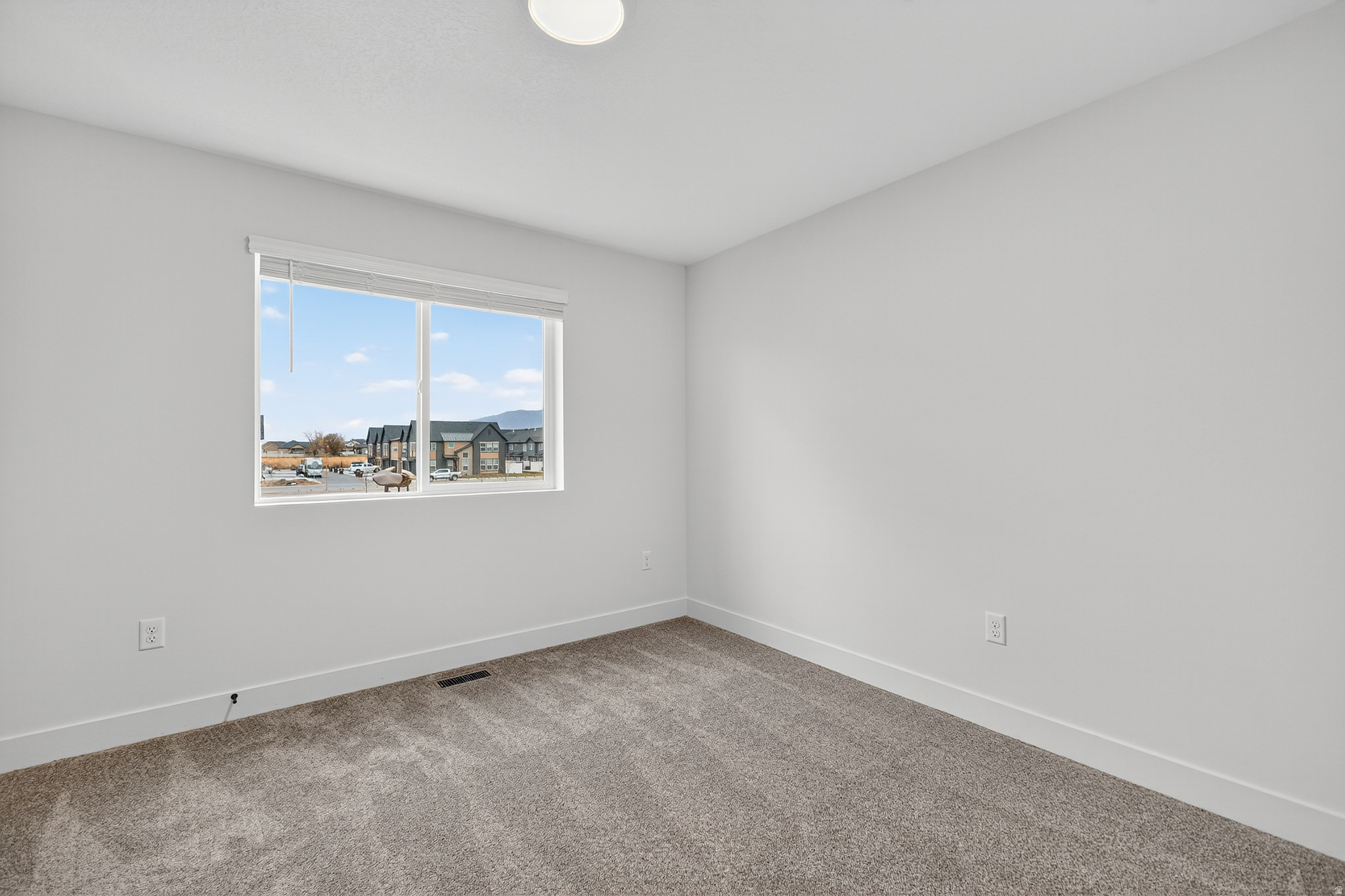 VILLAGES AT GREEN FARM - Residential