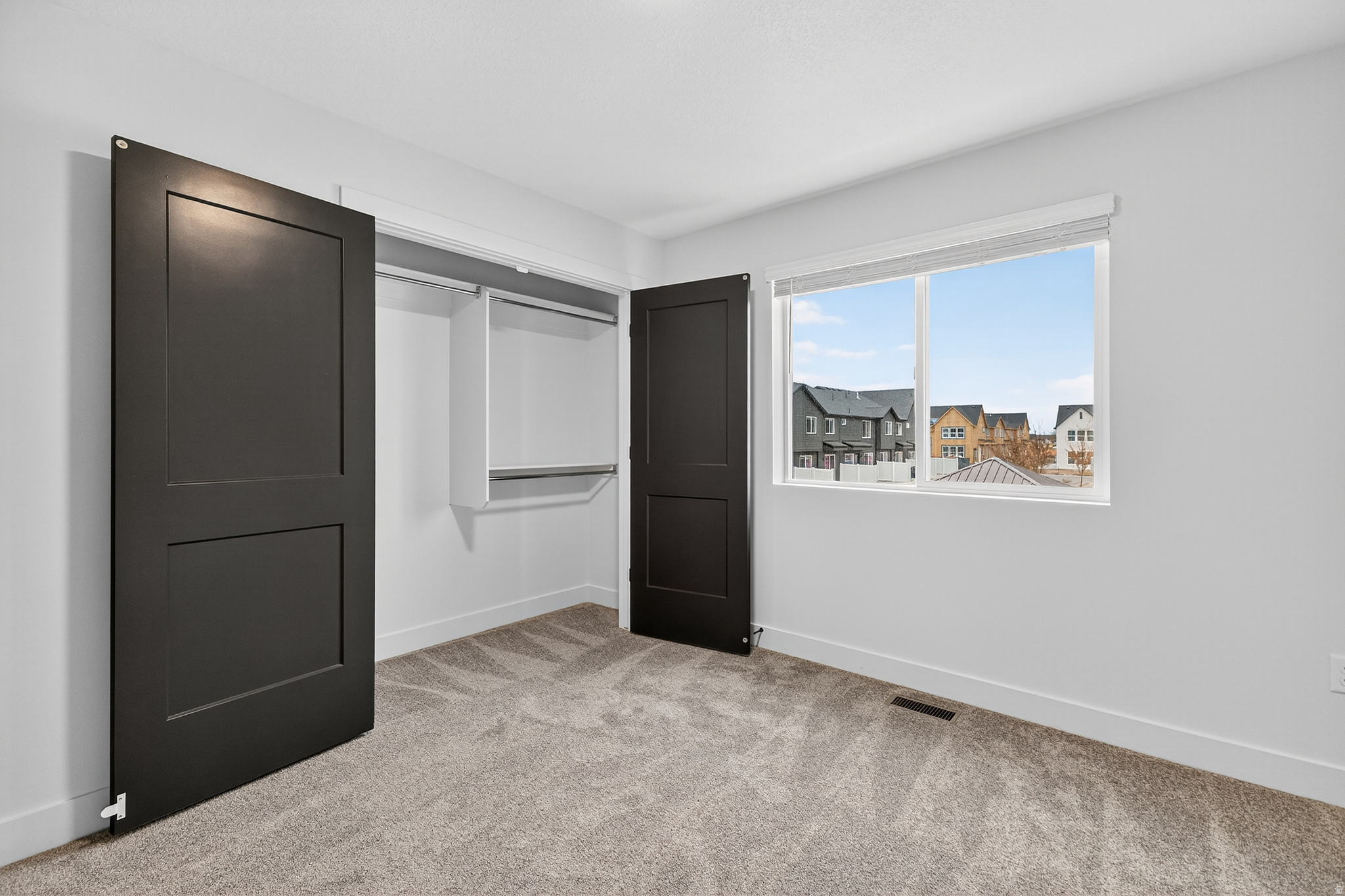 VILLAGES AT GREEN FARM - Residential