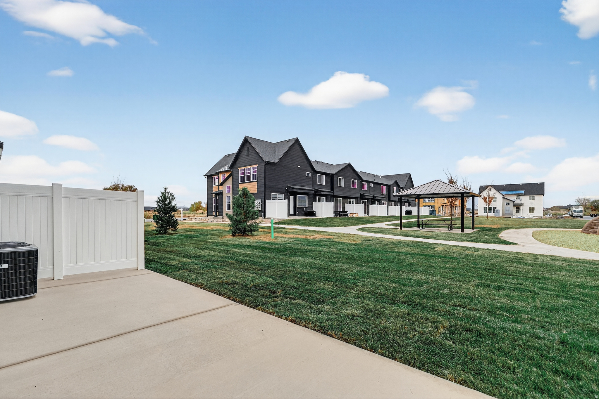 VILLAGES AT GREEN FARM - Residential