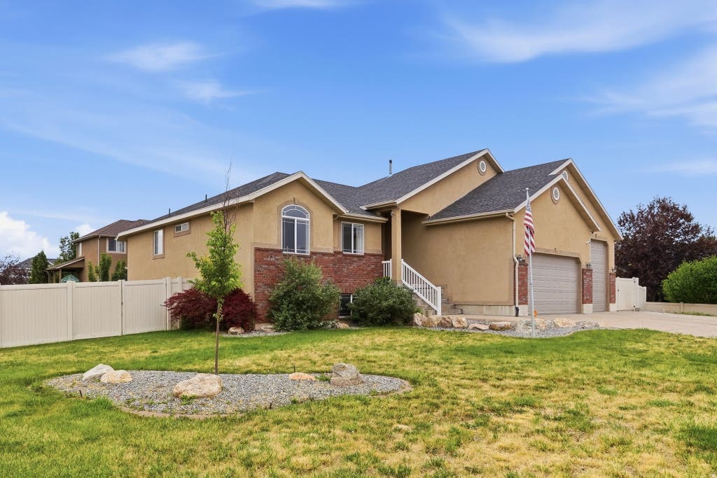 Photo of 2439 W 1675 S, West Haven, UT 84401 (MLS # 2164474)