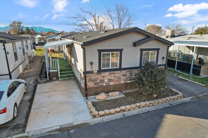 Beautifully maintained doublewide mobile home, featuring 3 spacious bedrooms and 2 full bathrooms. This home has been very well cared for and offers a comfortable, functional layout perfect for everyday living.  Conveniently located in a central area close to major freeways, public transportation, and the Valley Fair Mall, giving you quick access to shopping, dining, entertainment, and essential services. Whether you're a first-time buyer or looking to downsize, this home offers great value, comfort, and accessibility. Don't miss this opportunity to own a well-kept home in a prime location!