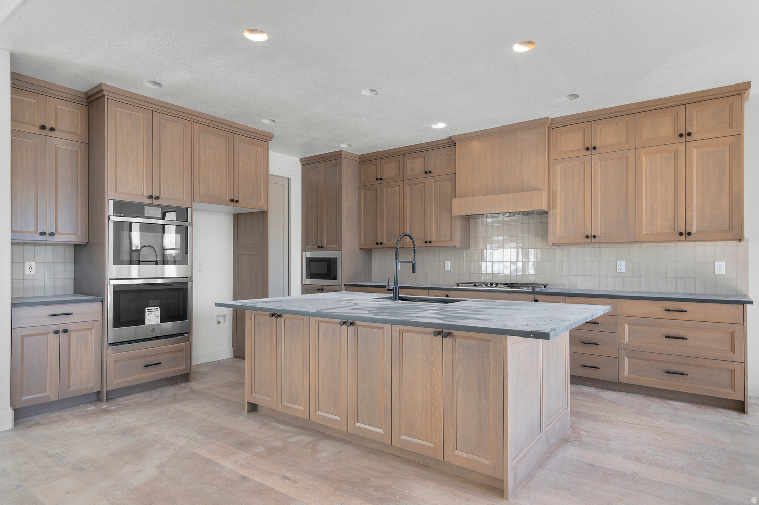 PINTAIL ESTATES 9 - Residential