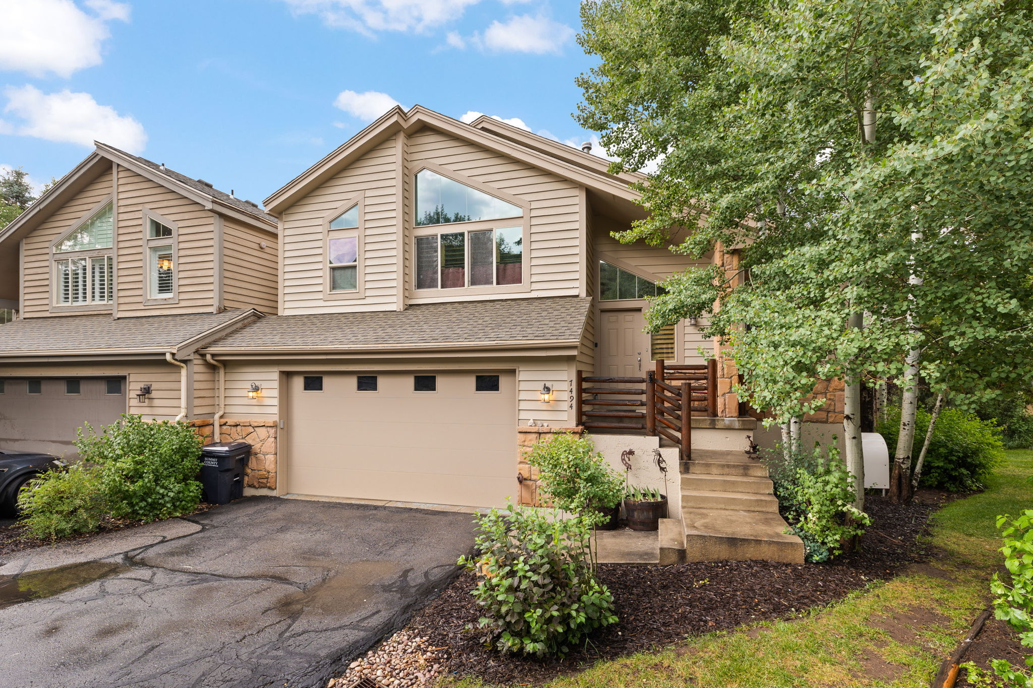 BROOK HOLLOW VILLAGE - Residential