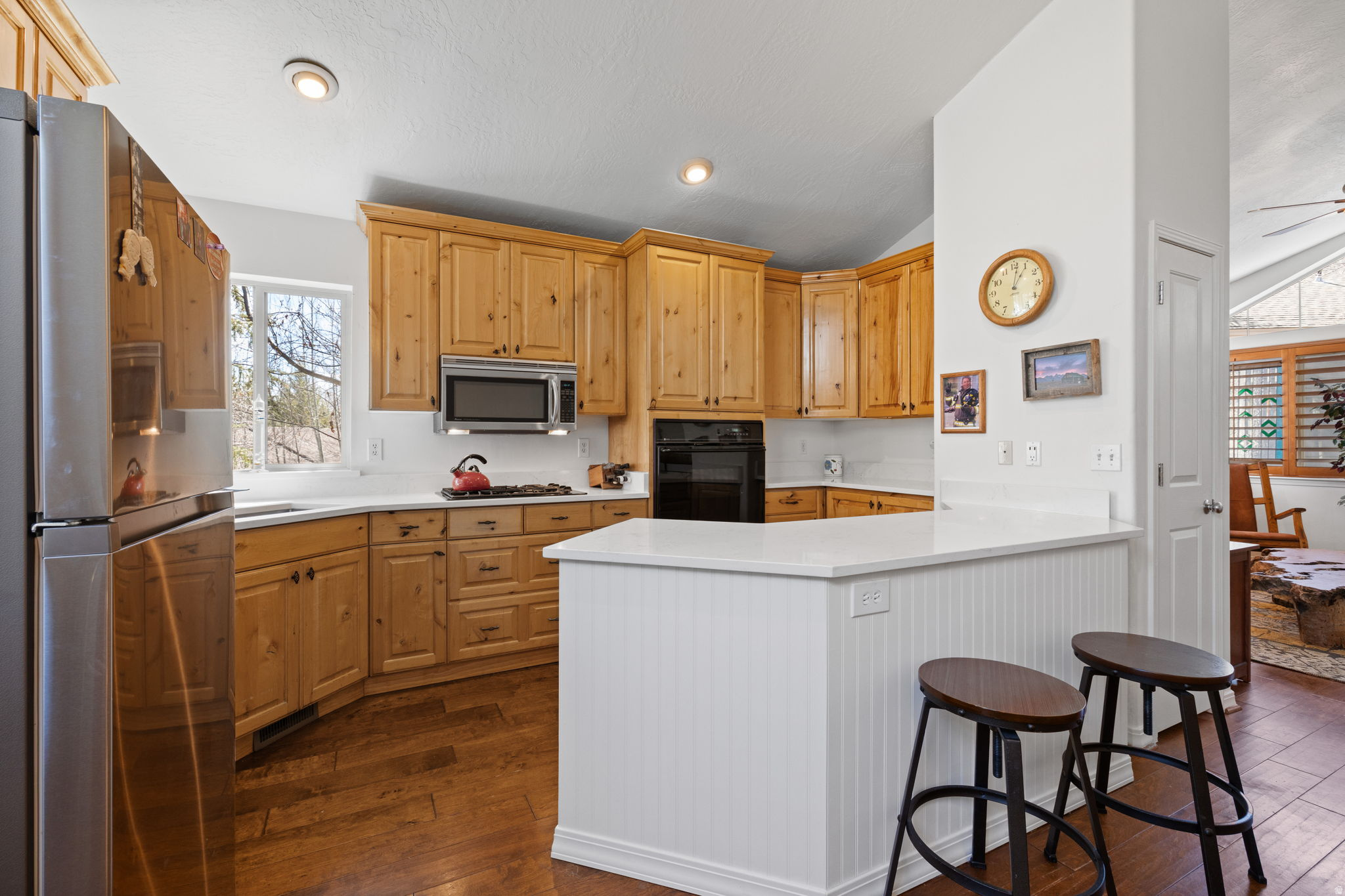 BROOK HOLLOW VILLAGE - Residential