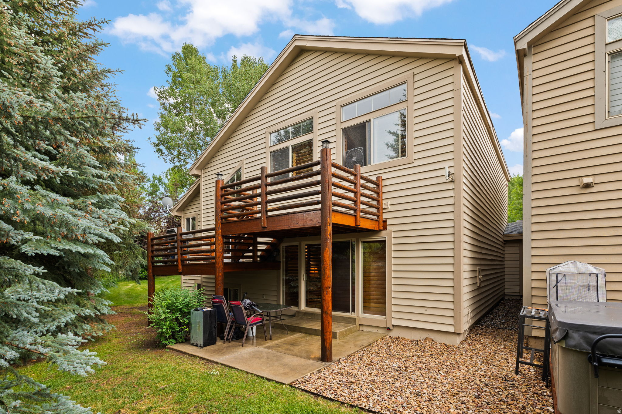 BROOK HOLLOW VILLAGE - Residential