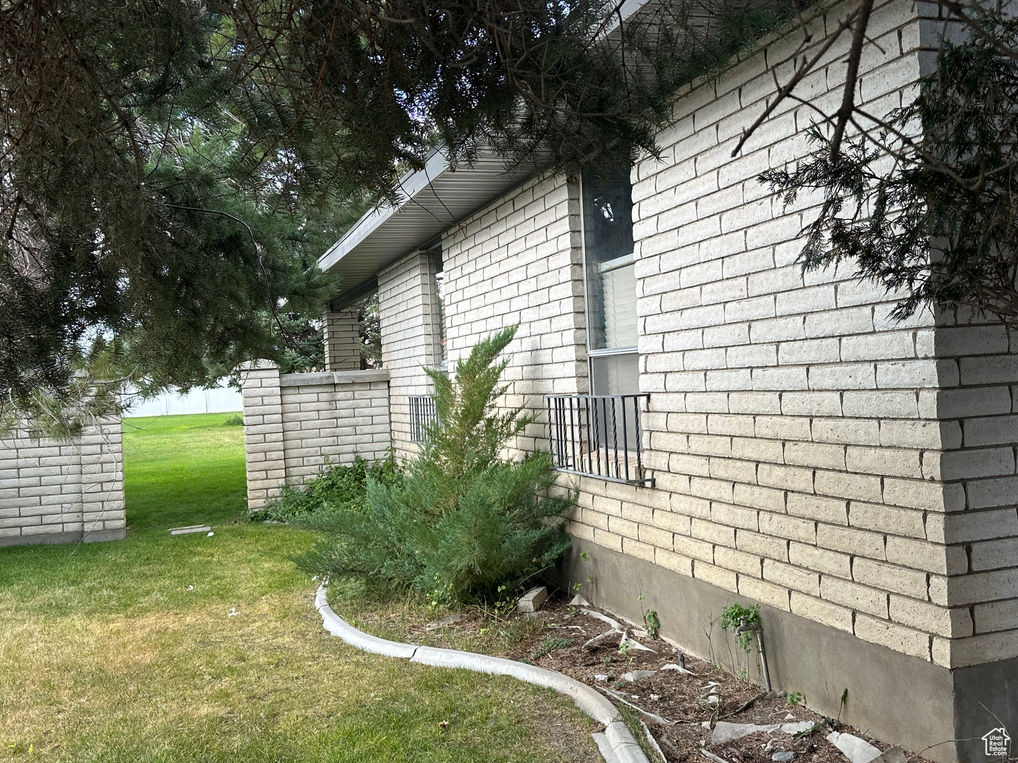 DAILEY MINOR - Residential