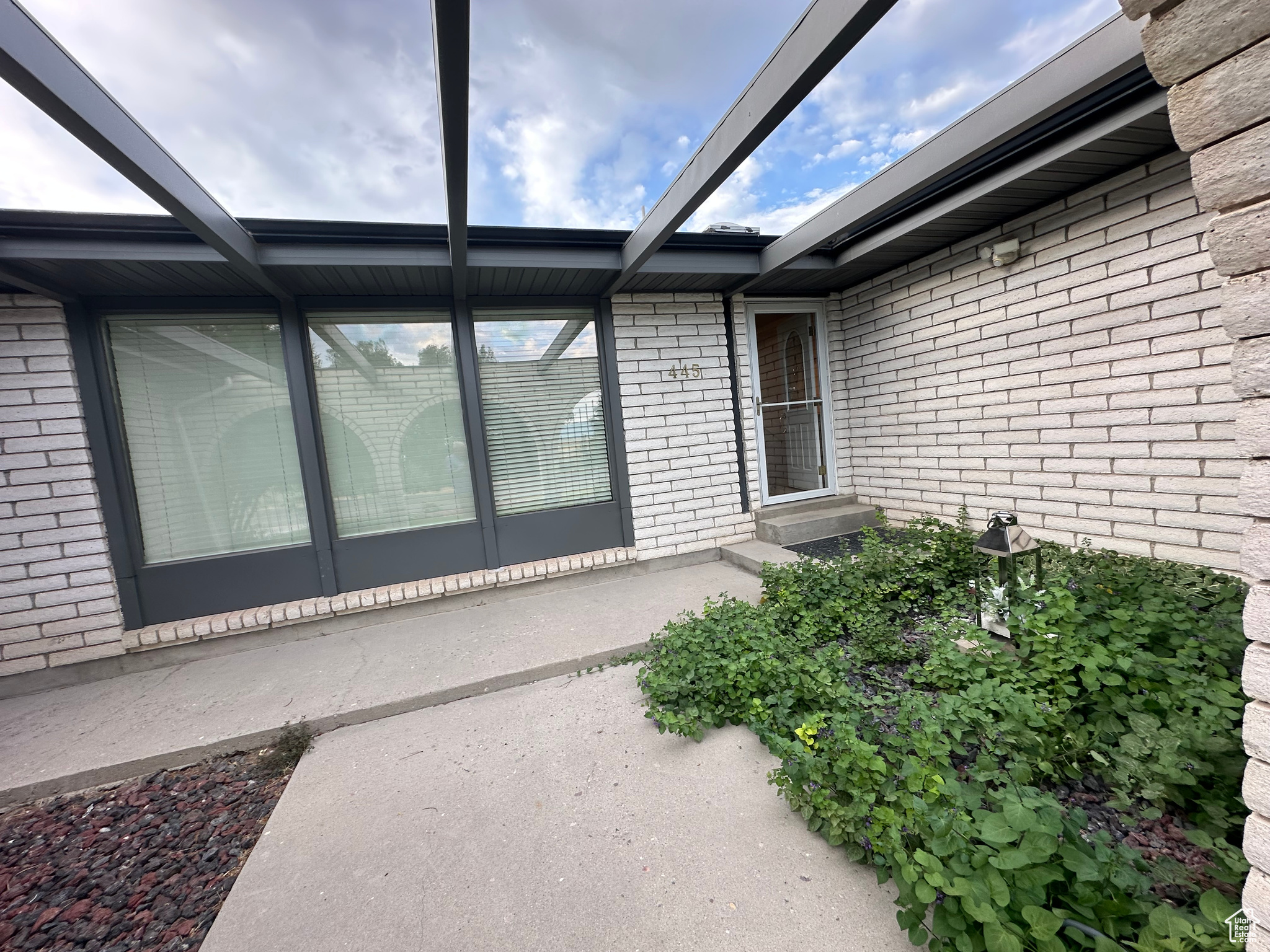 DAILEY MINOR - Residential