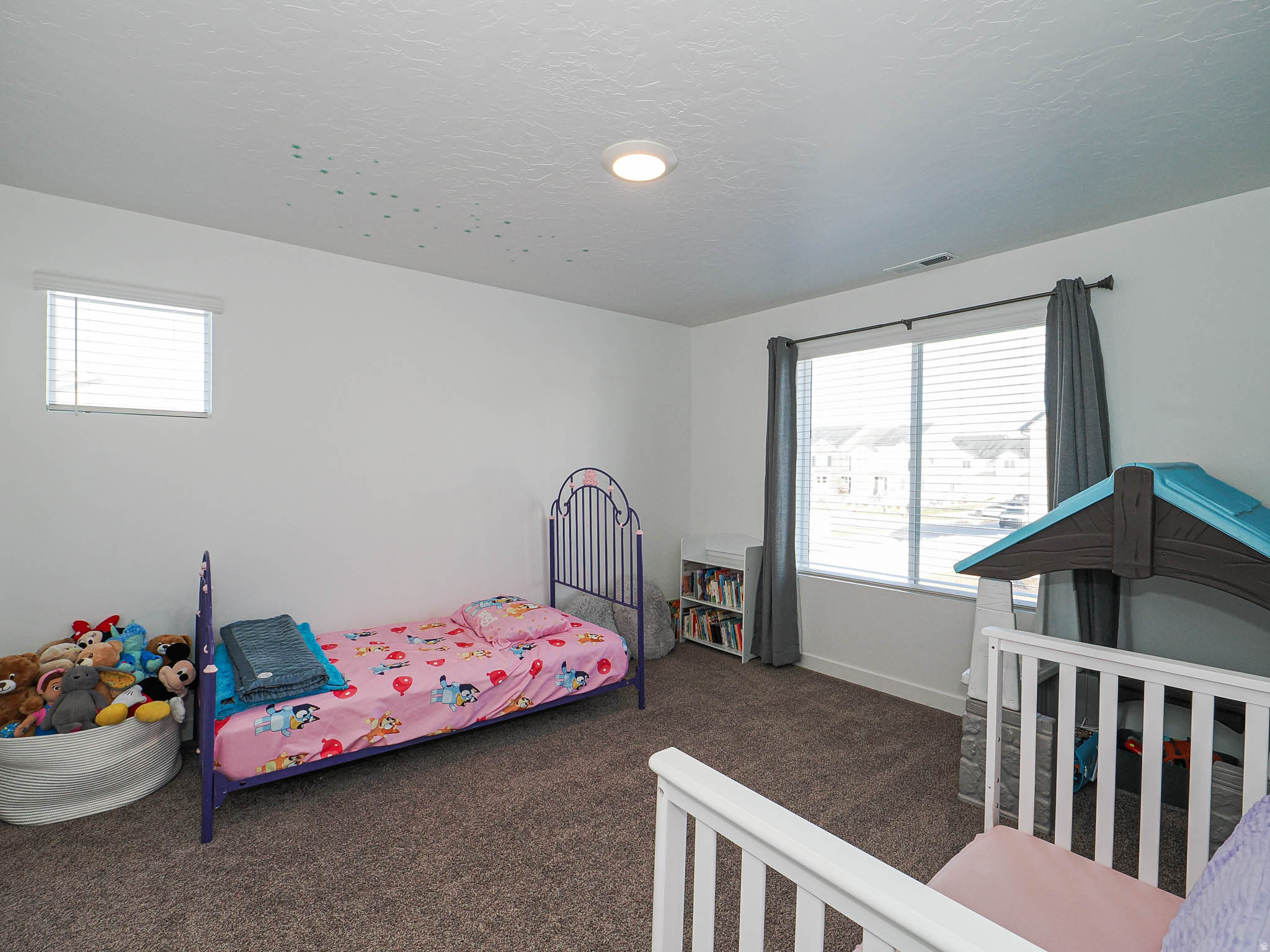 SPRING RANCH - Residential