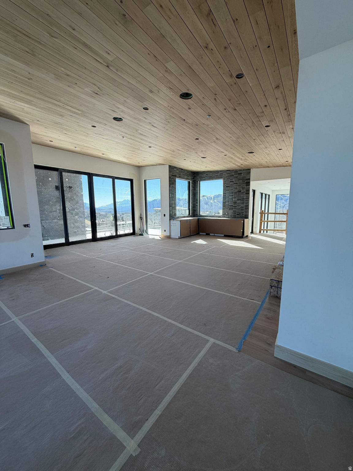 TUHAYE - Residential