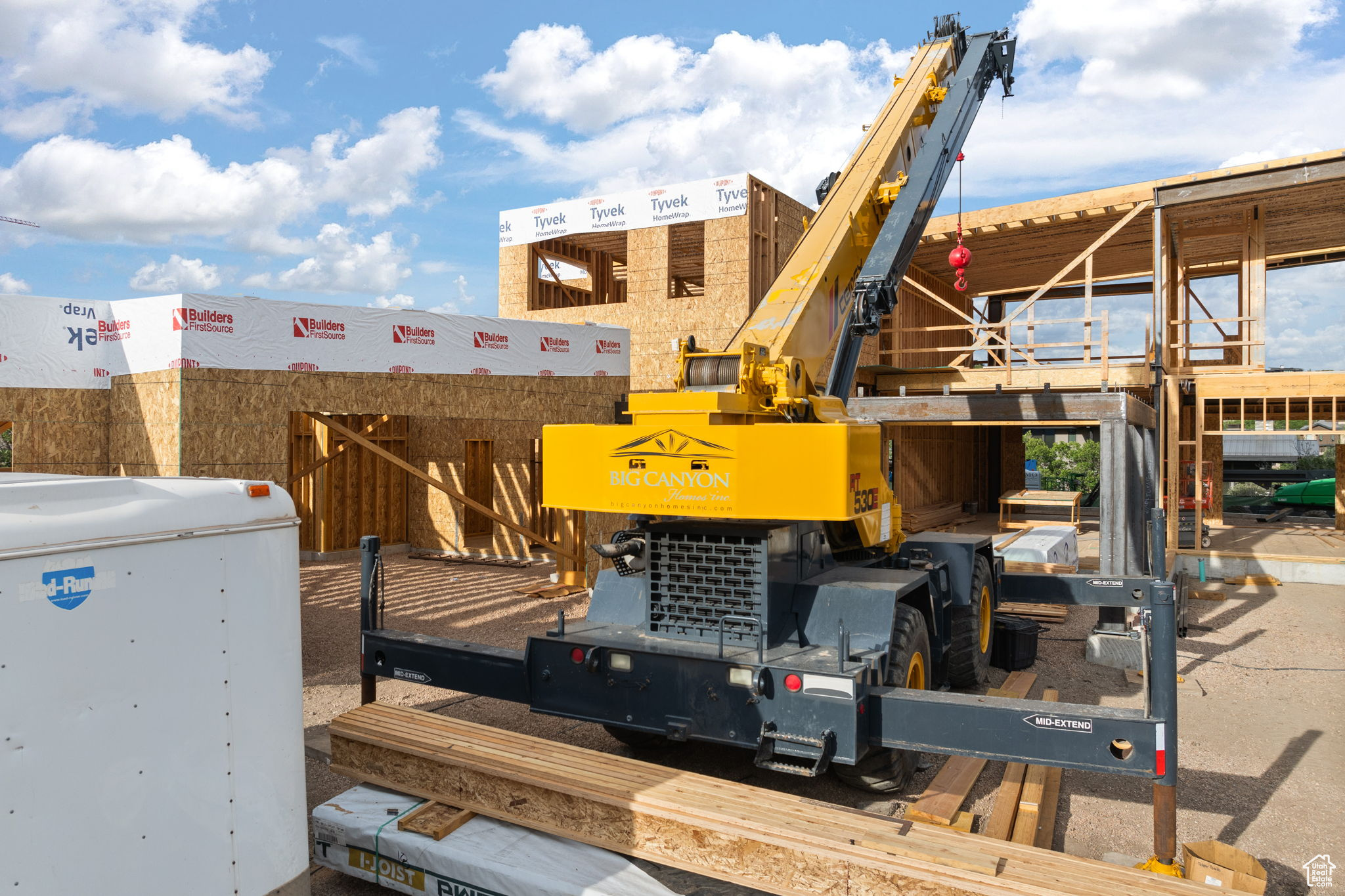 TUHAYE - Residential