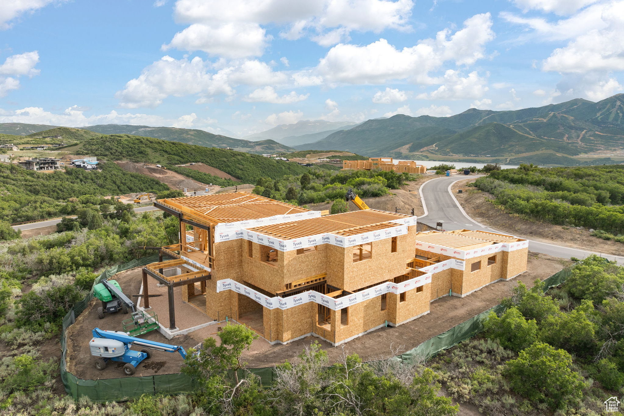 TUHAYE - Residential