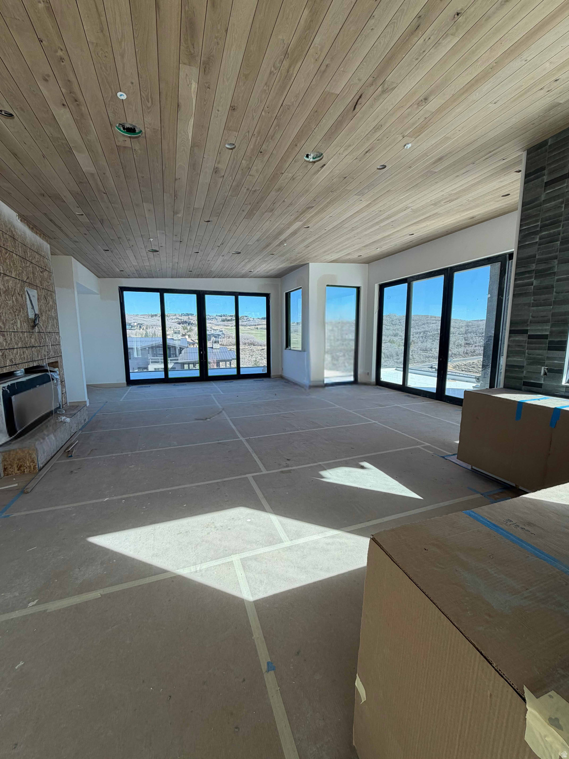 TUHAYE - Residential