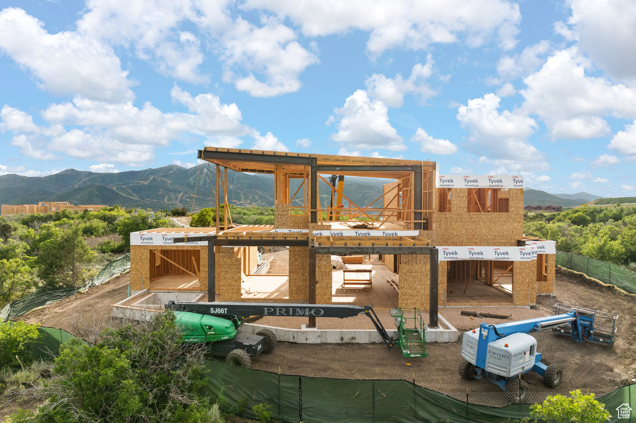 TUHAYE - Residential