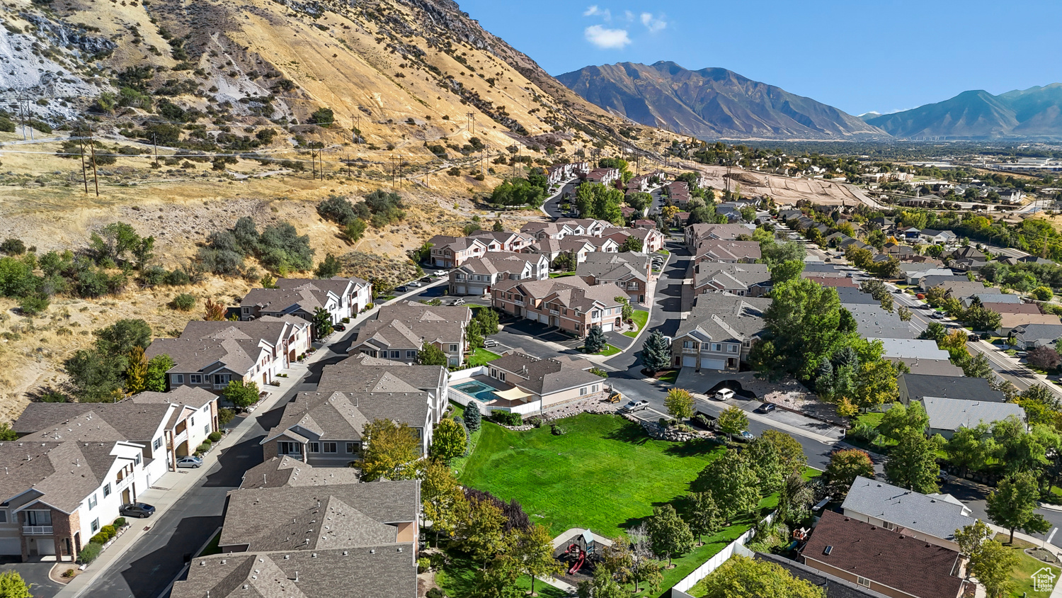 CANYON MEADOW - Residential