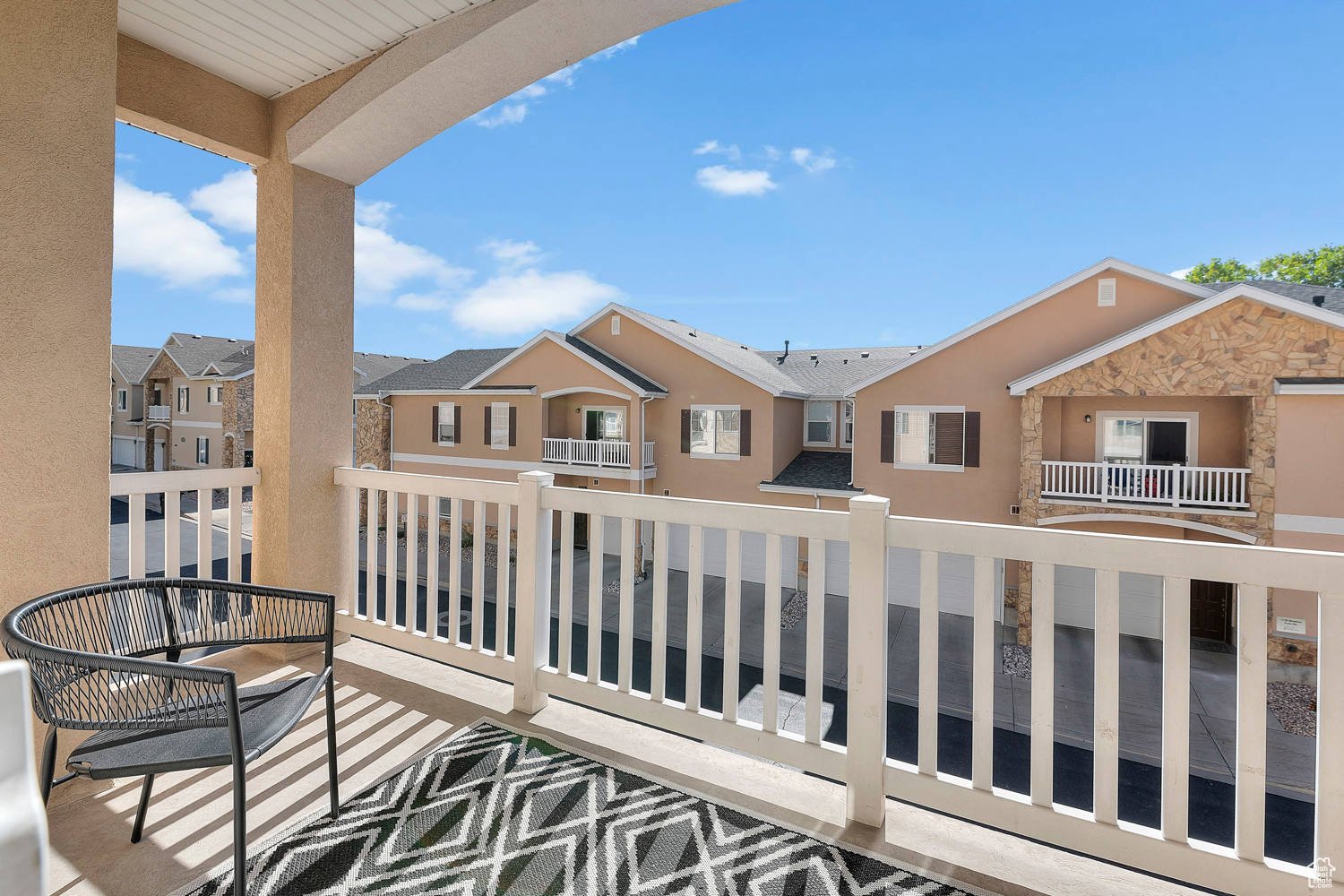 CANYON MEADOW - Residential
