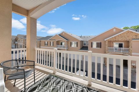 Tiny photo for 1145 S MEADOW FORK RD #4, Provo, UT 84606 (MLS # 2113865)