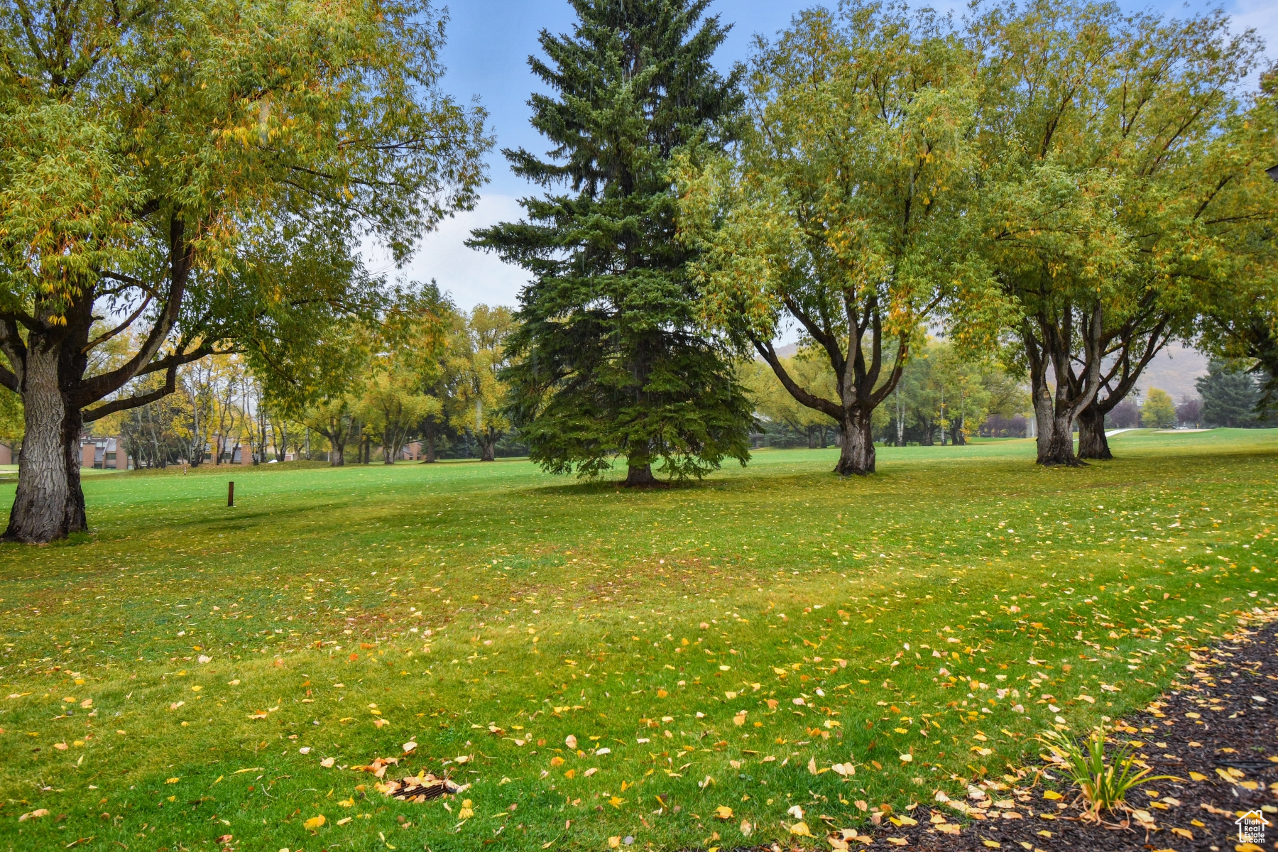 Park City, Utah 84060, United States, 3 Bedrooms Bedrooms, ,3 BathroomsBathrooms,Residential,Pending,38028