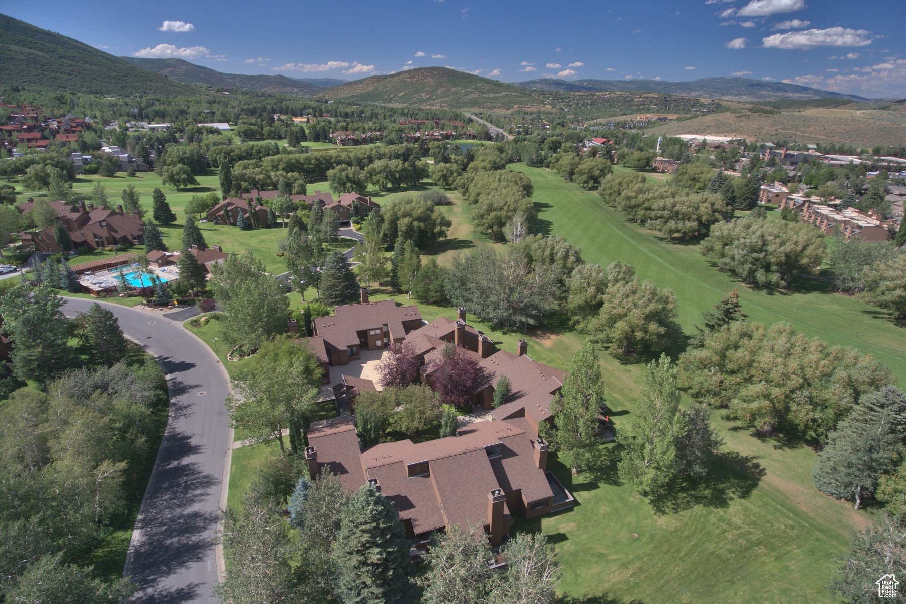 Park City, Utah 84060, United States, 3 Bedrooms Bedrooms, ,3 BathroomsBathrooms,Residential,Pending,38028