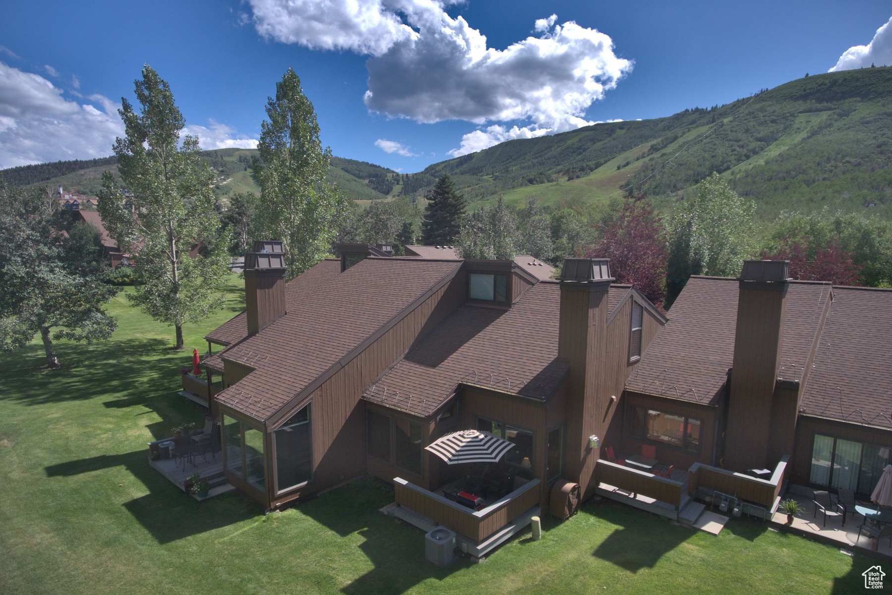 Park City, Utah 84060, United States, 3 Bedrooms Bedrooms, ,3 BathroomsBathrooms,Residential,Pending,38028
