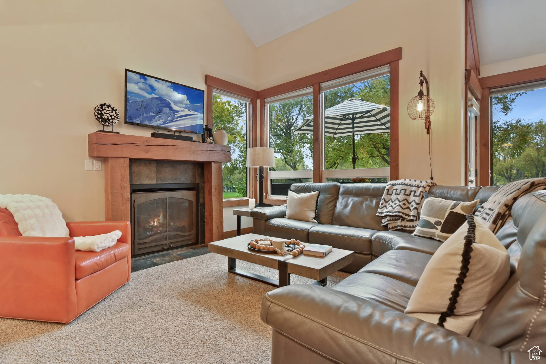 Park City, Utah 84060, United States, 3 Bedrooms Bedrooms, ,3 BathroomsBathrooms,Residential,Pending,38028