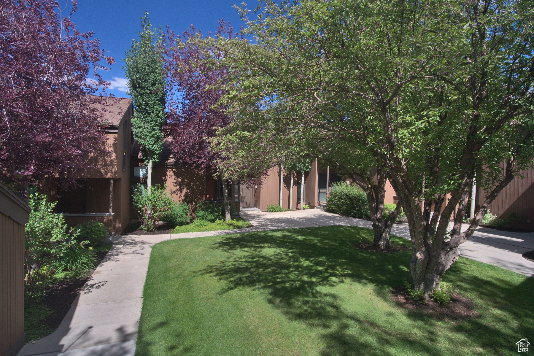 Park City, Utah 84060, United States, 3 Bedrooms Bedrooms, ,3 BathroomsBathrooms,Residential,Pending,38028