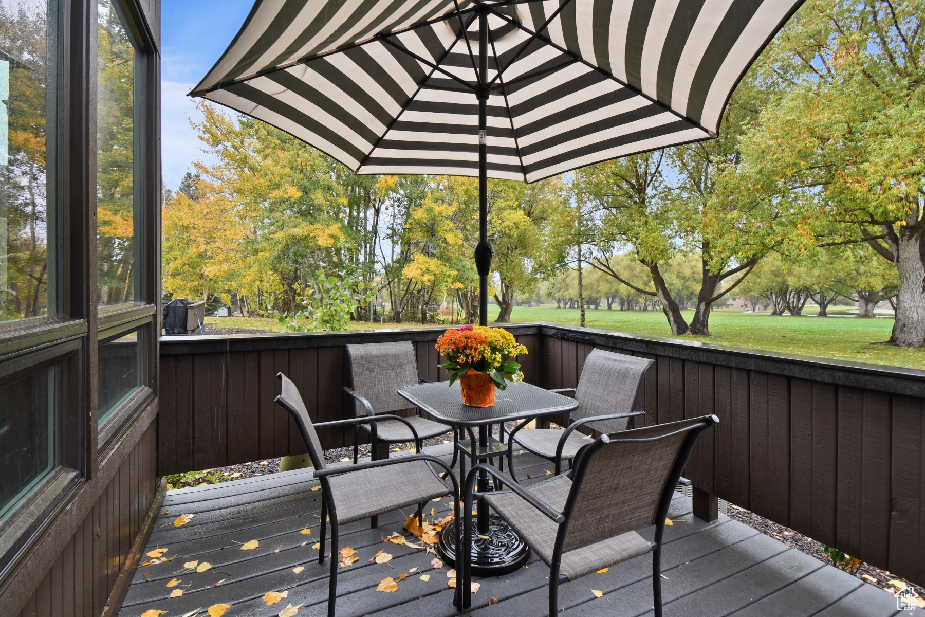 Park City, Utah 84060, United States, 3 Bedrooms Bedrooms, ,3 BathroomsBathrooms,Residential,Pending,38028