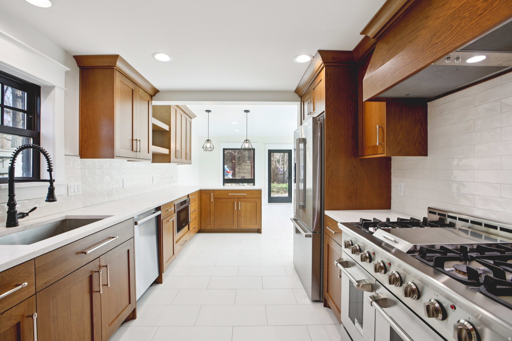 NORMANDIE HEIGHTS - Residential