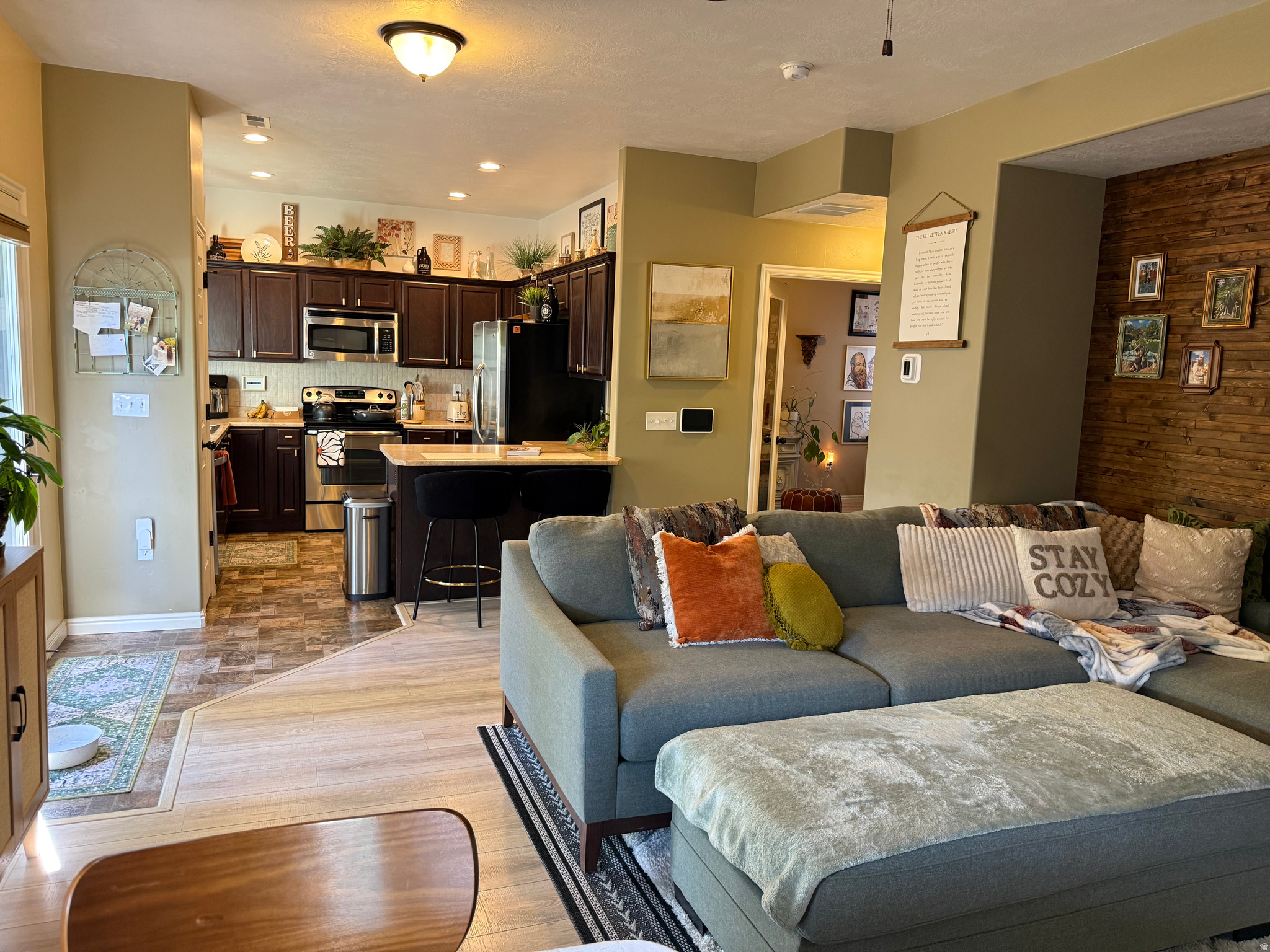 VALENTINE ESTATES - Residential