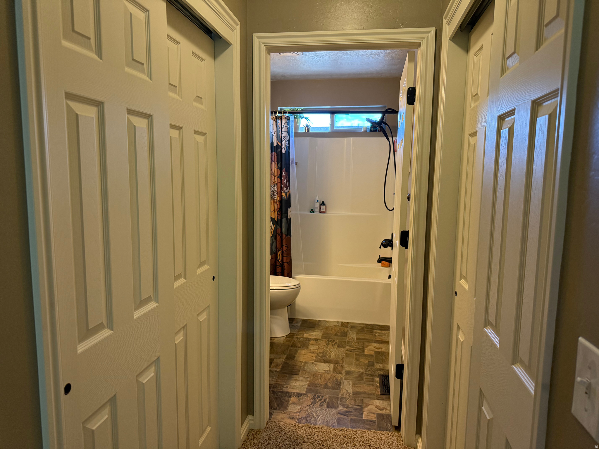 VALENTINE ESTATES - Residential