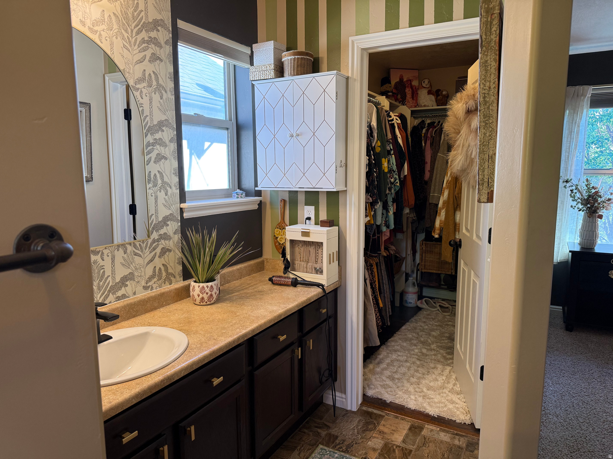 VALENTINE ESTATES - Residential