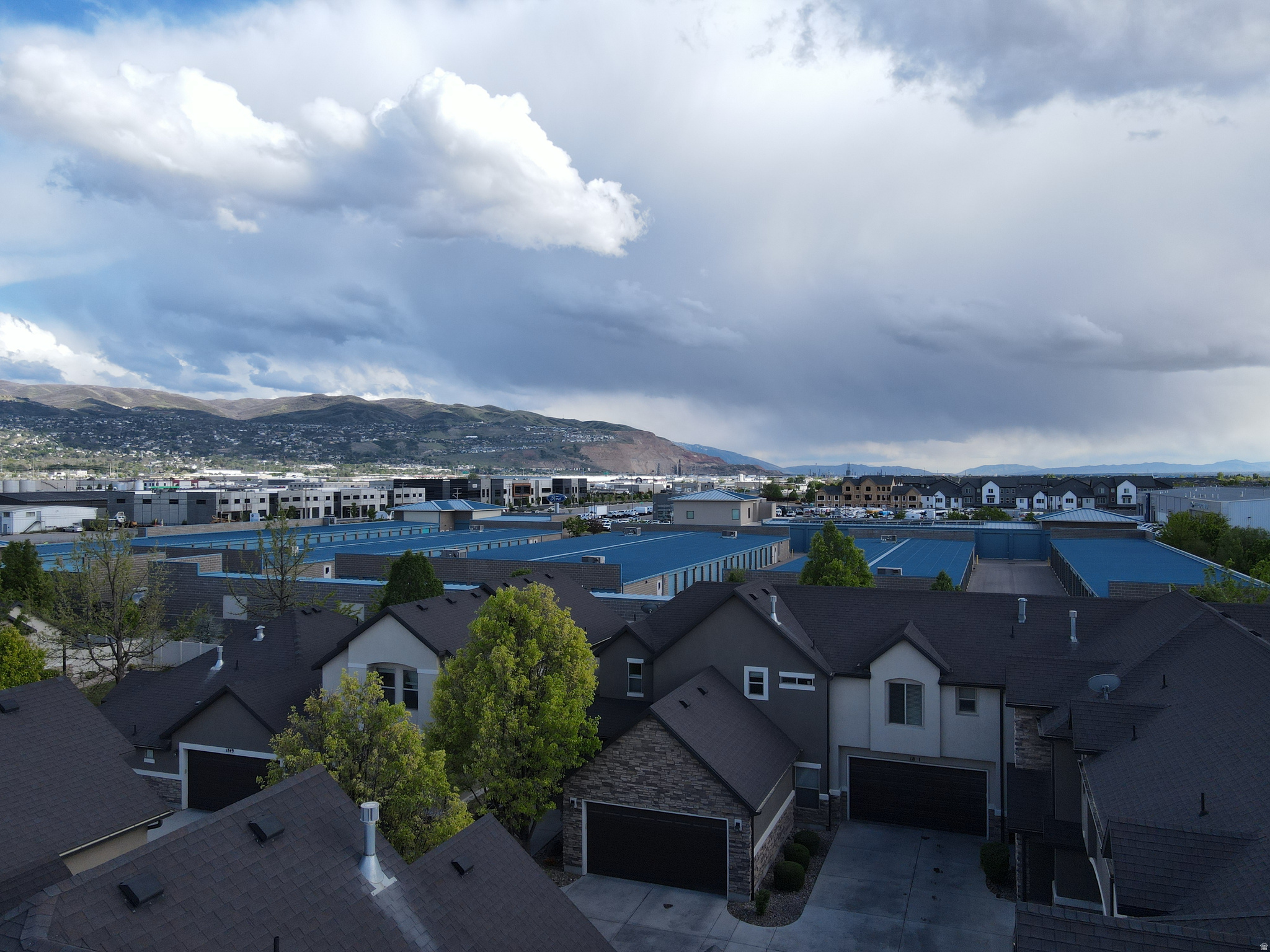 VALENTINE ESTATES - Residential