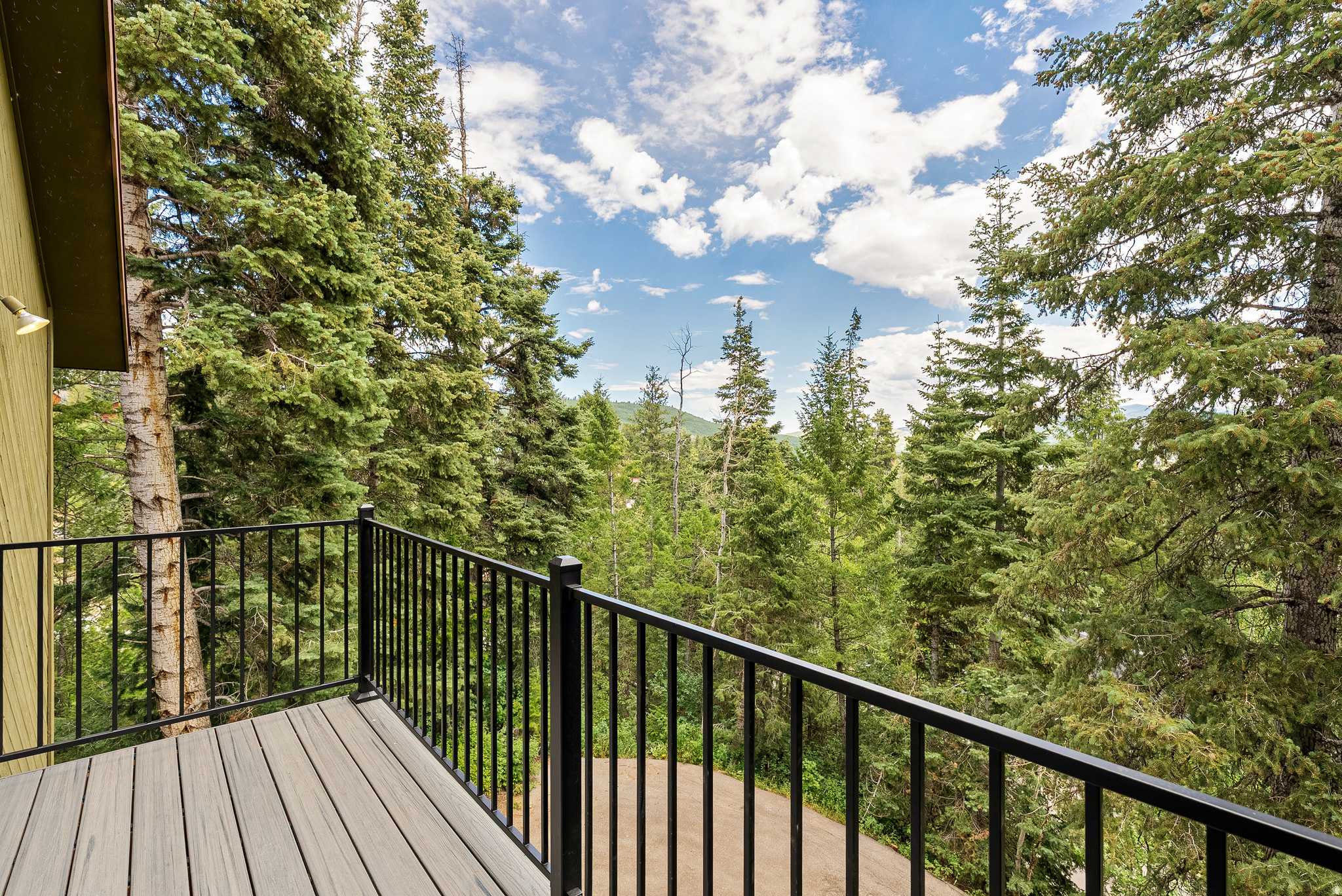 SUMMIT PARK - Residential