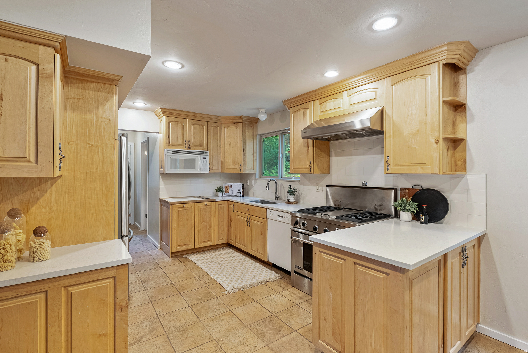 SUMMIT PARK - Residential