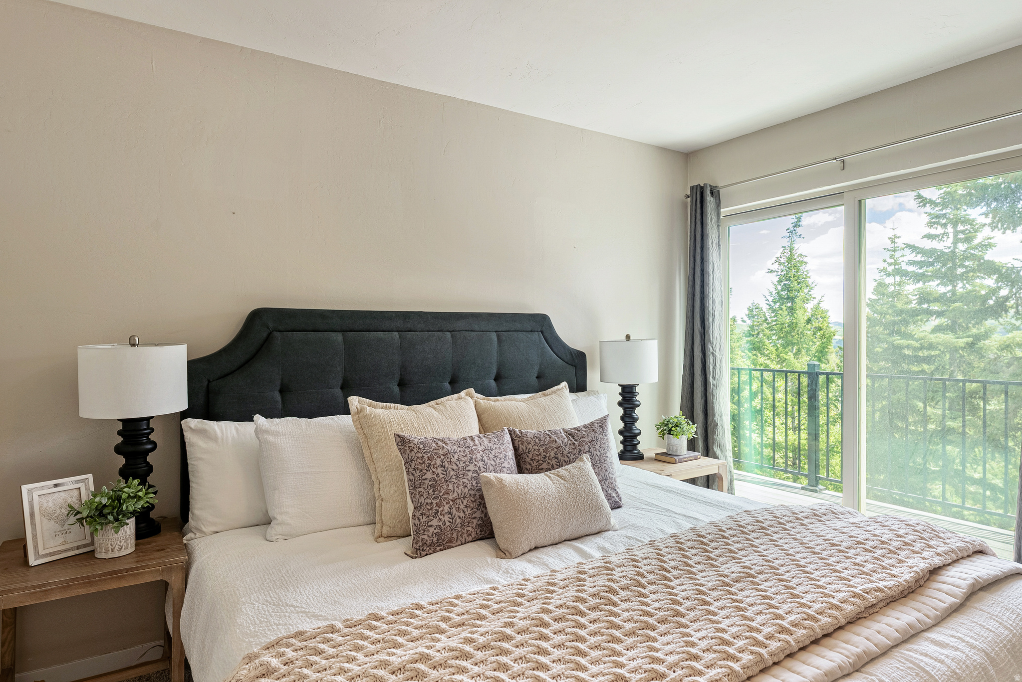 SUMMIT PARK - Residential