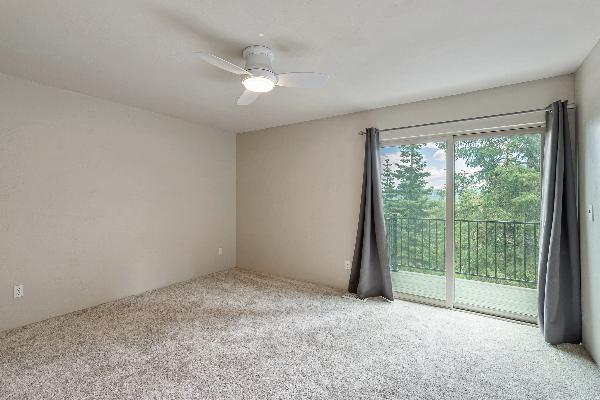 SUMMIT PARK - Residential