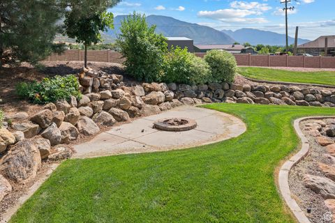 Tiny photo for 434 N 1400 E, Mapleton, UT 84664 (MLS # 2105899)
