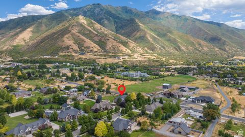 Tiny photo for 434 N 1400 E, Mapleton, UT 84664 (MLS # 2105899)