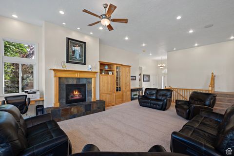 Tiny photo for 434 N 1400 E, Mapleton, UT 84664 (MLS # 2105899)